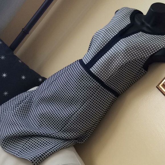 💞JONES NEW YORK 💞collection, stretch dress - Picture 6 of 13